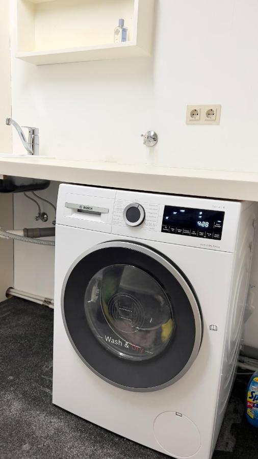 4ZKB wunderschöne Altbauwohnung über mehrere Etagen mit Dachterrasse und Schreibtisch direkt am Schloß Oldenburg Exterior foto