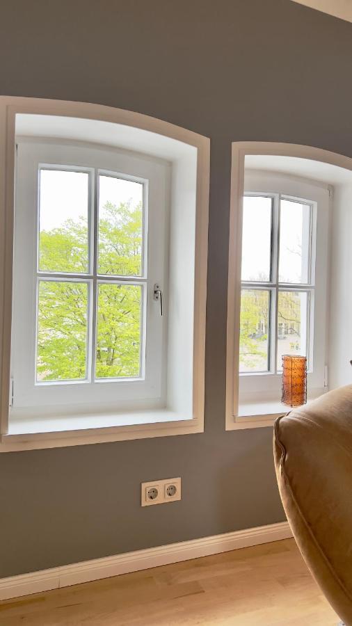 4ZKB wunderschöne Altbauwohnung über mehrere Etagen mit Dachterrasse und Schreibtisch direkt am Schloß Oldenburg Exterior foto